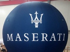 Rundballon Ball XXL Riesenballon Kaltluftballon aufblasbares Werbedisplay Werbeballon Standballon Dachballon Maserati 2